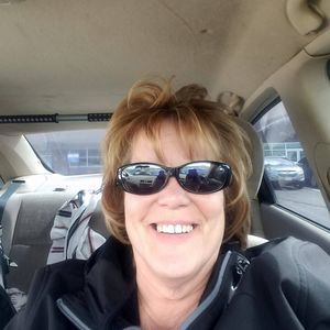 Meet your Posher, Joy